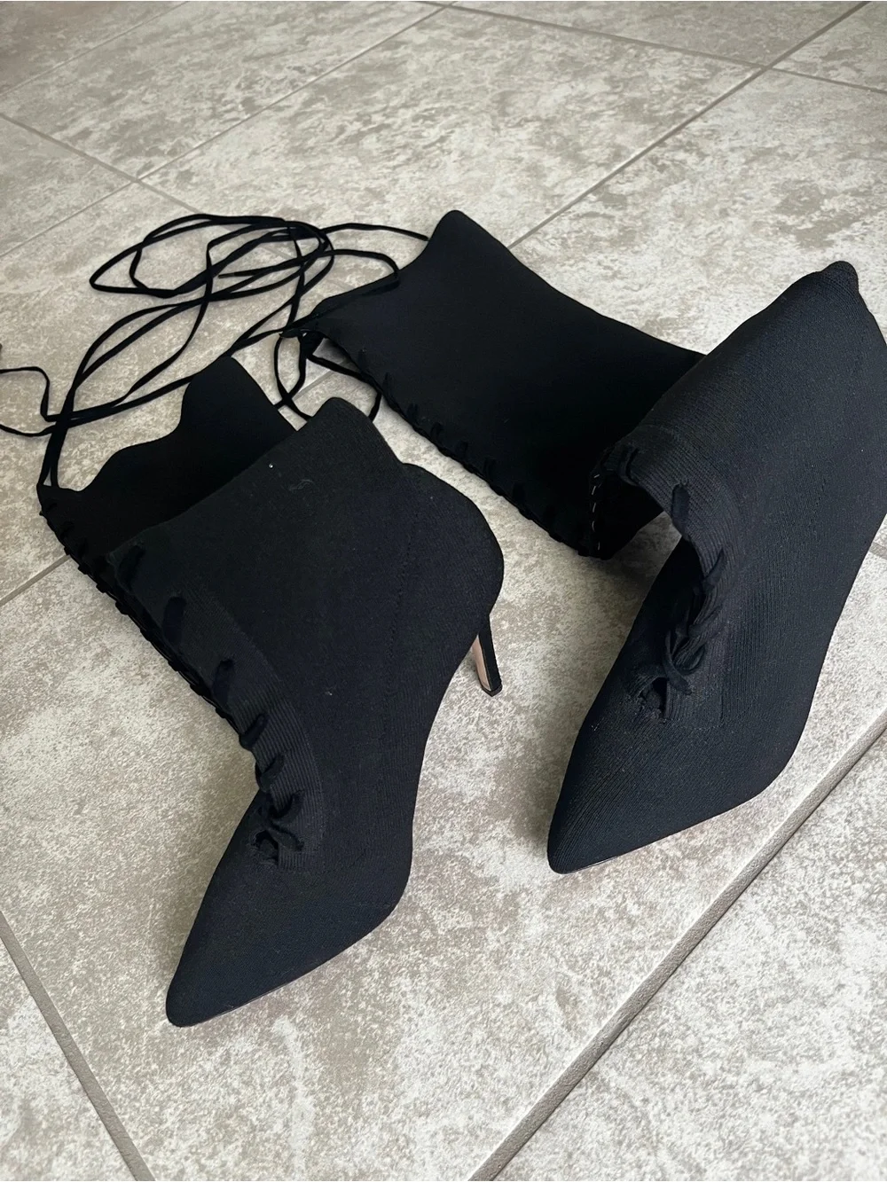 Aldo sleek over